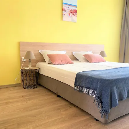 Solei Apartment *